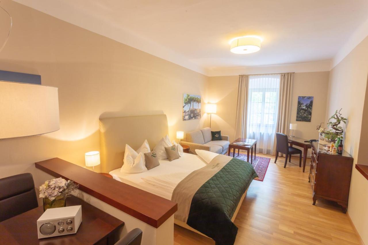 Donauwirt - Hotel Garni Weissenkirchen in der Wachau Exteriör bild