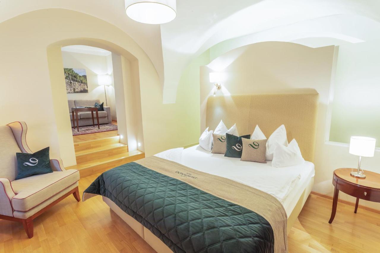 Donauwirt - Hotel Garni Weissenkirchen in der Wachau Exteriör bild