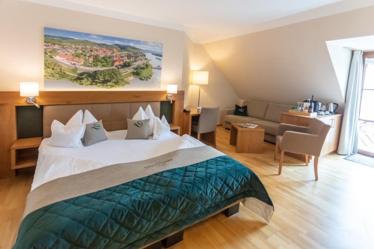 Donauwirt - Hotel Garni Weissenkirchen in der Wachau Exteriör bild