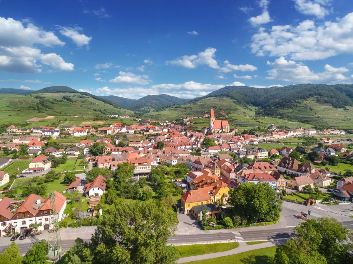 Donauwirt - Hotel Garni Weissenkirchen in der Wachau Exteriör bild